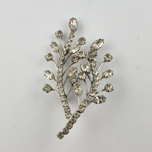 Vintage Rhinestone Brooch Pin‎ Clear Spray